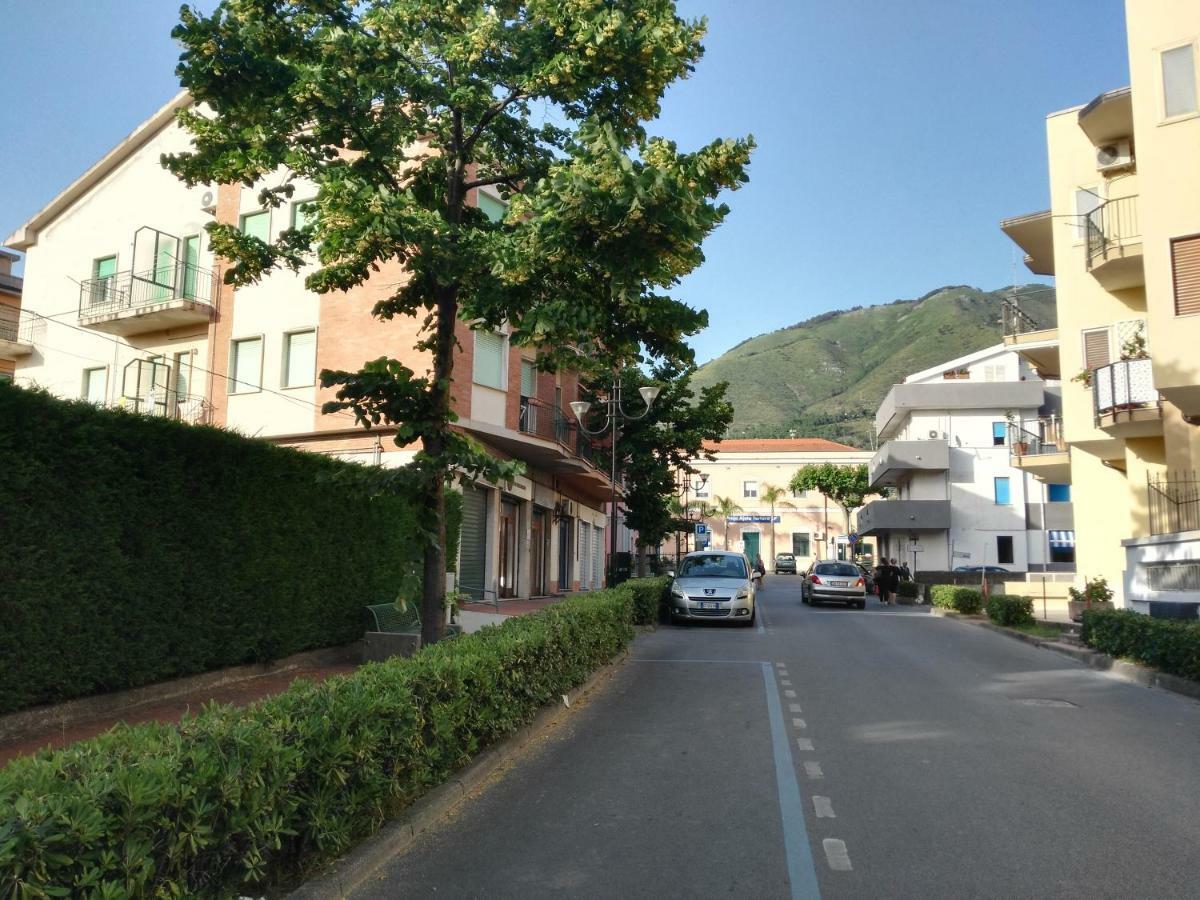 普拉亚·阿马勒Via Stazione 5公寓 外观 照片